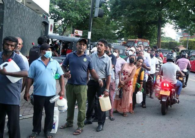 外贸人该如何正确应对斯里兰卡的破产局势？